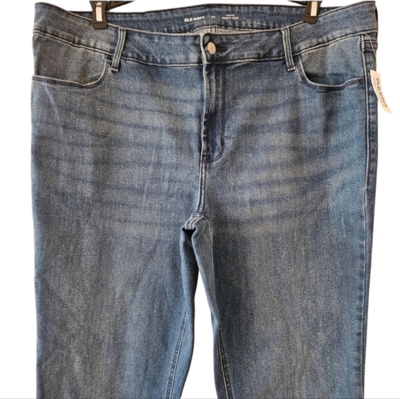 81 Old Navy Mid-Rise BootCut Jeans Women's Plus Size 20 - Picture 2 of 7